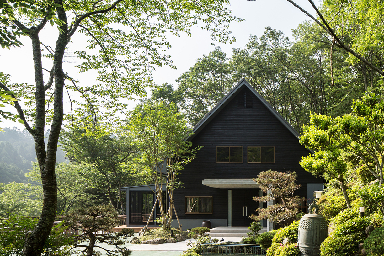 亀岡のVILLA/保養所リノベーション1 - 2